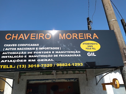 Chaveiro 24 horas Guarujá Moreira Emergência das 19:00 às 8;00hs por telefone em Guarujá - SP