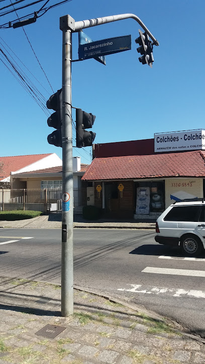 Chaveiro Jacarezinho 24h Mercês, Bom Retiro, Pilarzinho, Sta Felicidade... em Curitiba - PR